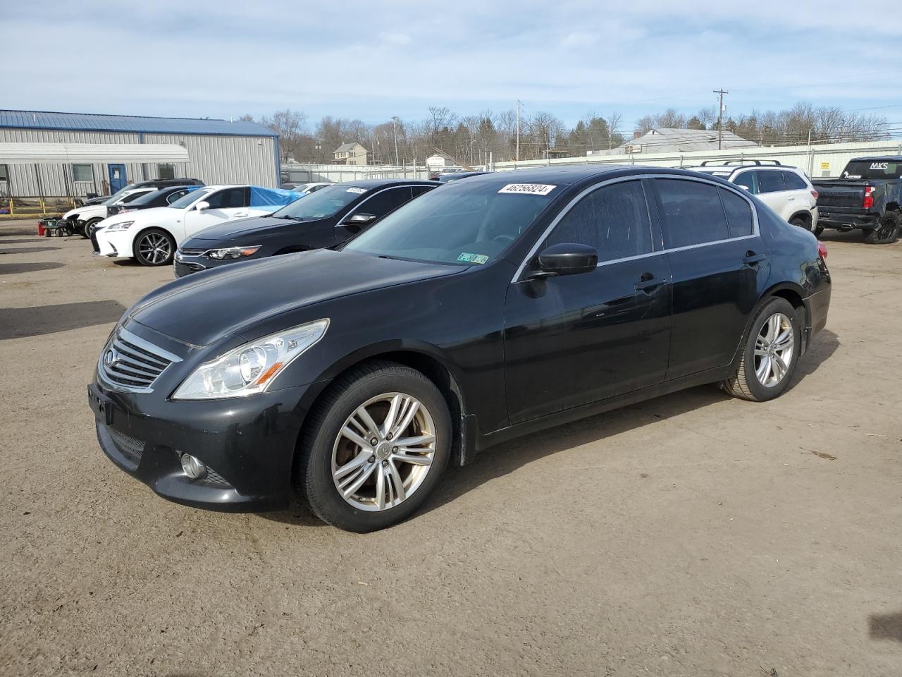 Infiniti G (2013)