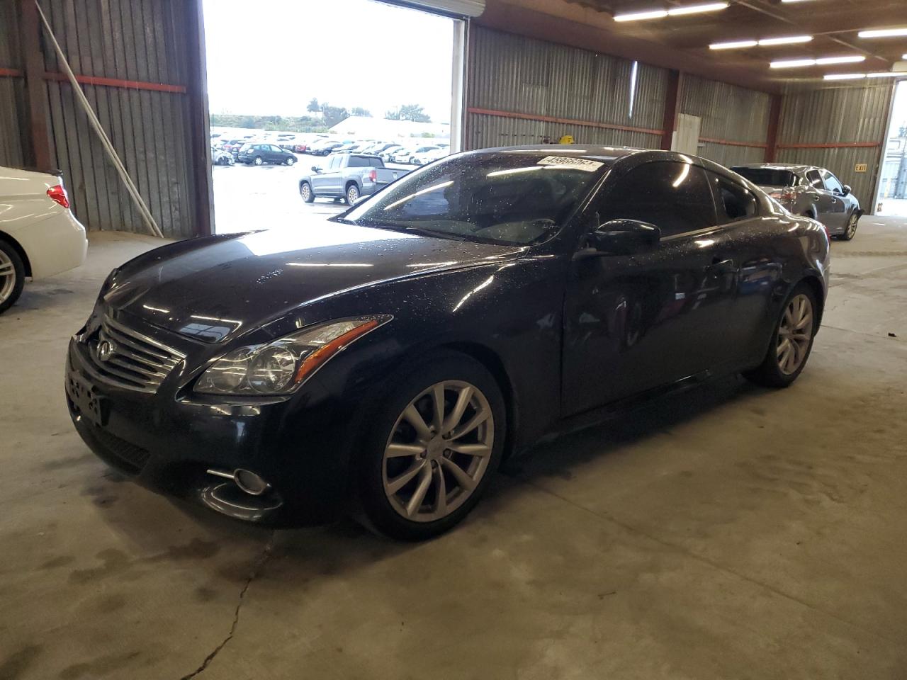 Infiniti G (2012)