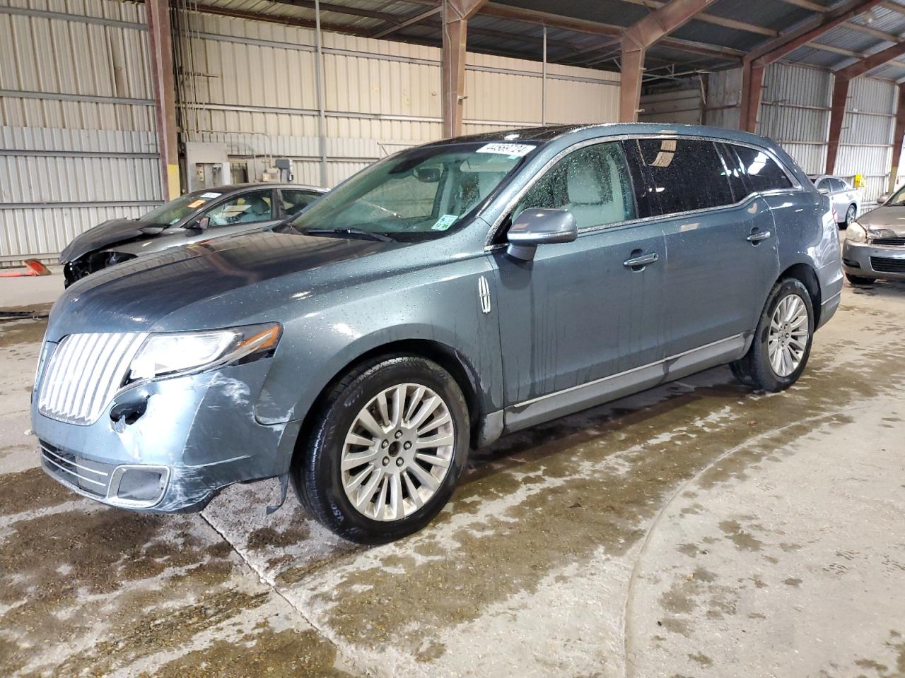 Lincoln Mkt (2010)