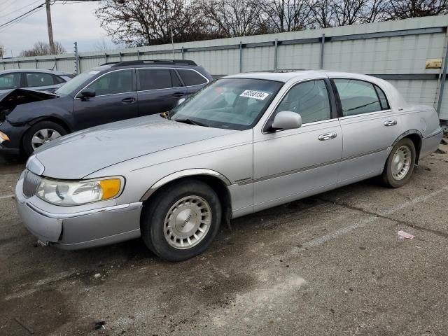 Lincoln Towncar (1998)