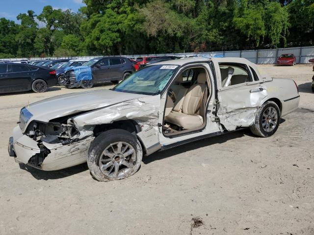 Lincoln Towncar (2004)