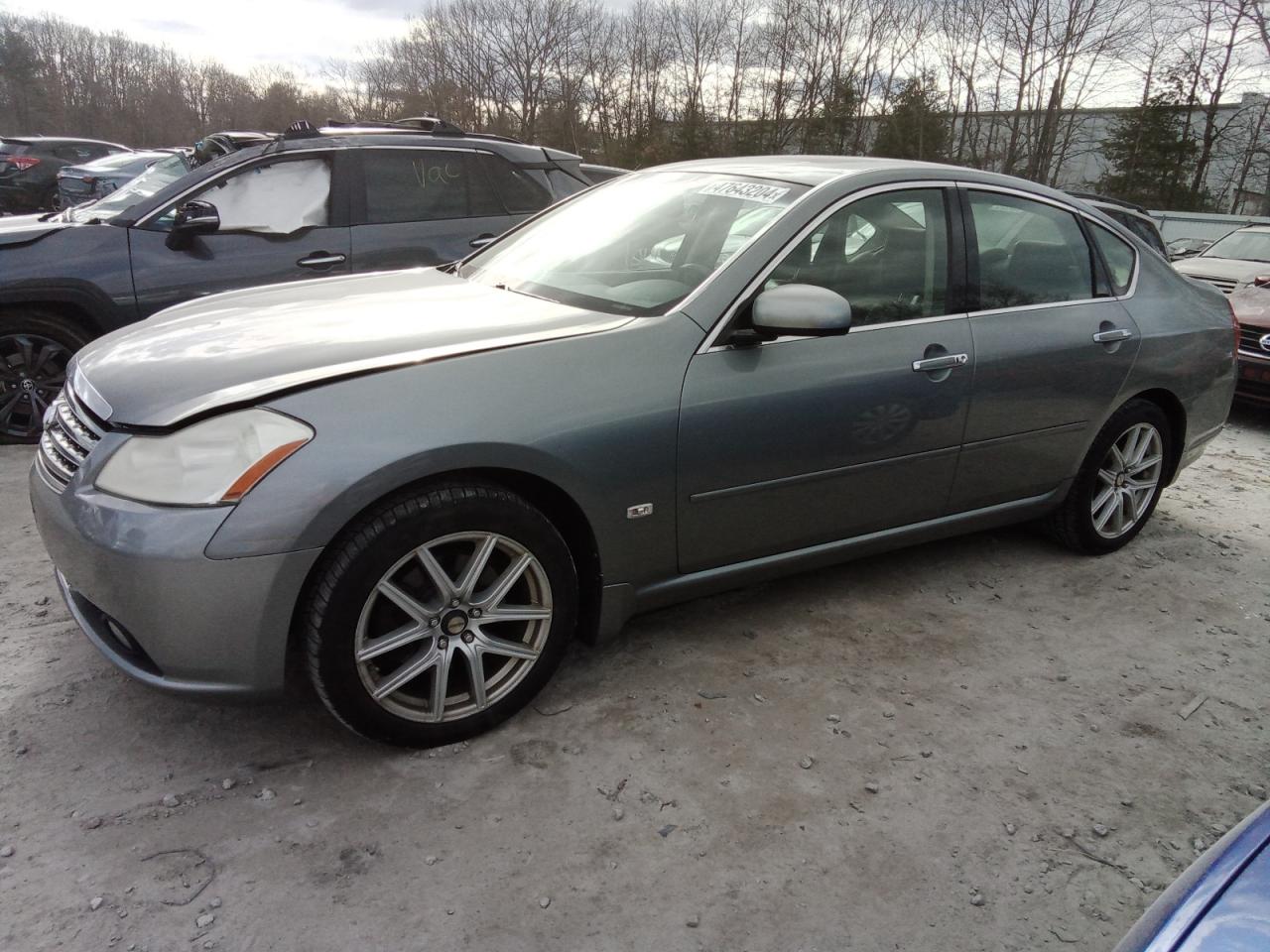 Infiniti M (2007)