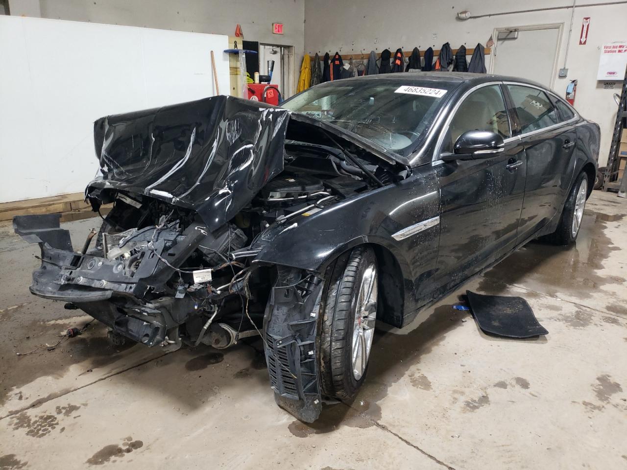 Jaguar Xj (2011)