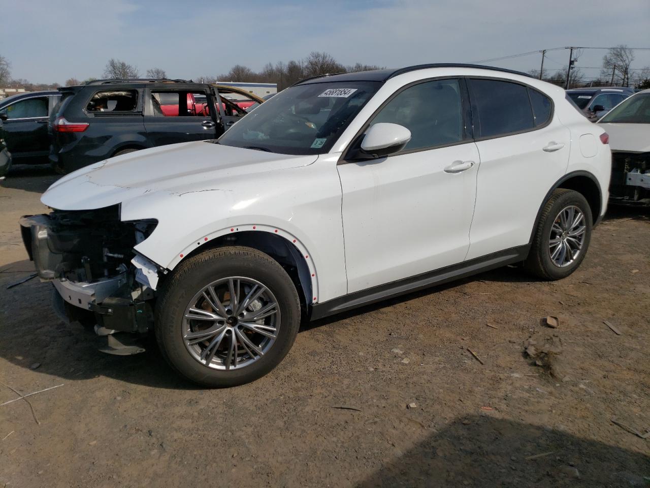 Alfa-romeo Stelvio (2023)