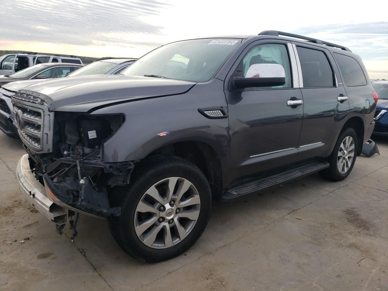 Toyota Sequoia (2016)