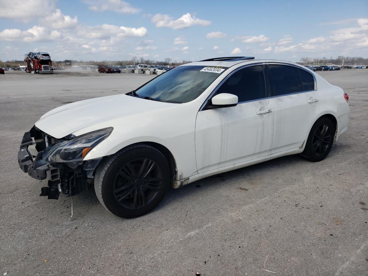 Infiniti G (2013)