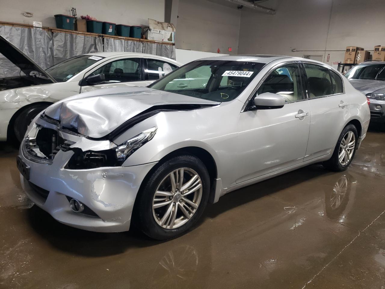 Infiniti G (2013)
