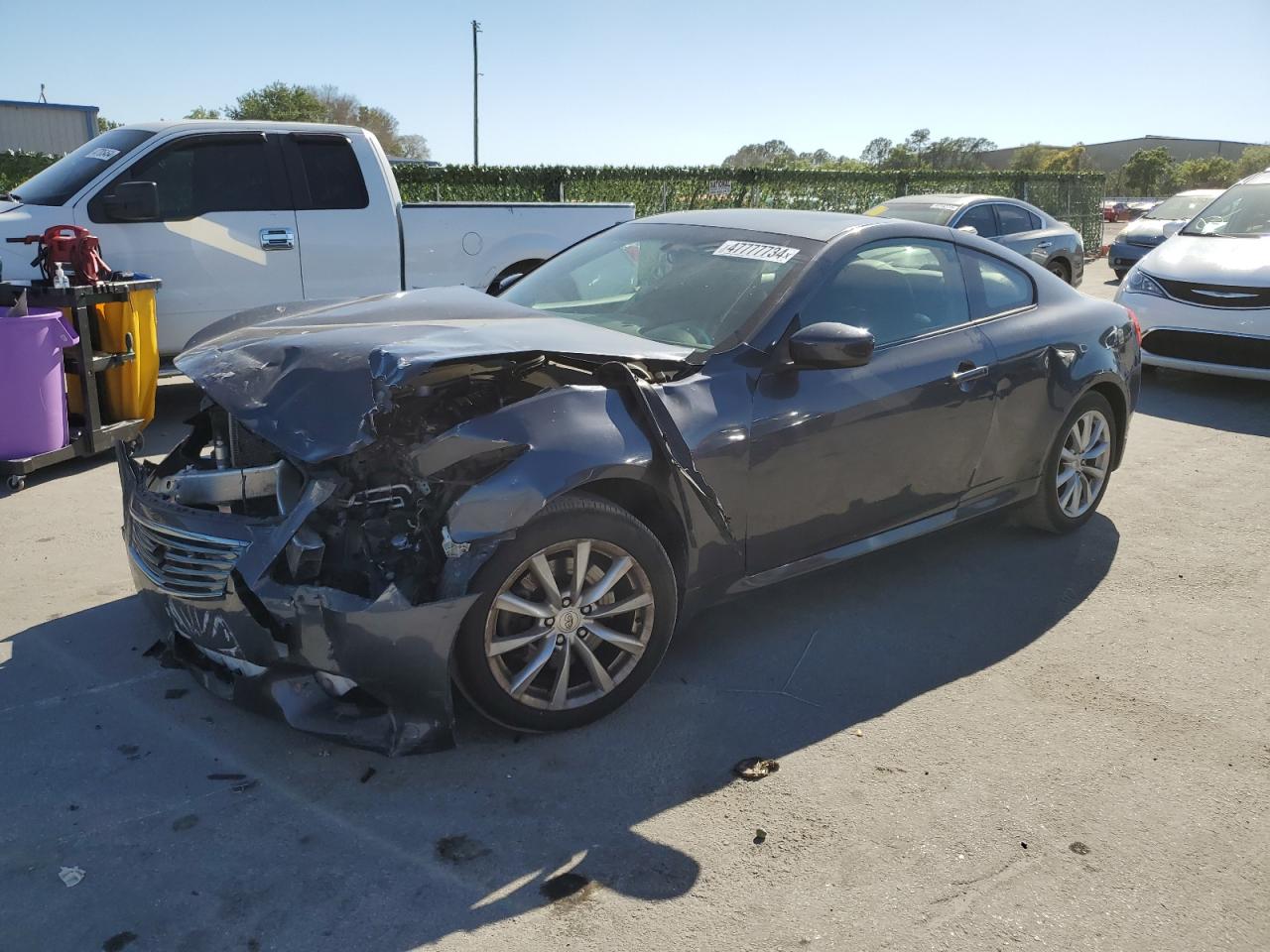 Infiniti G (2011)
