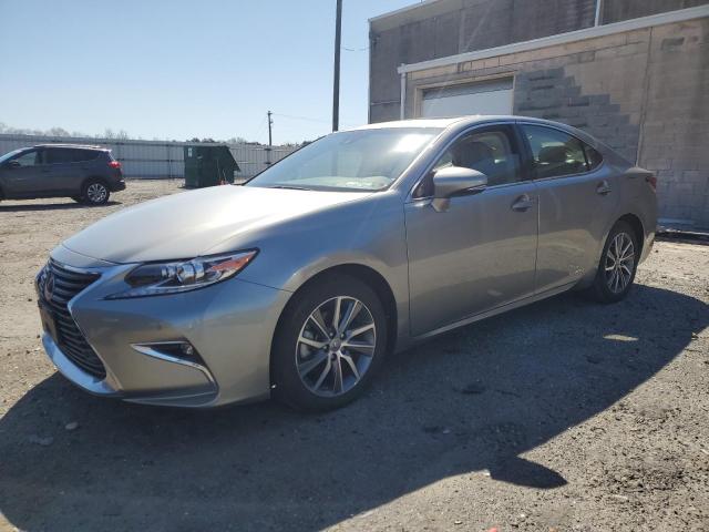 Lexus Es300 (2018)
