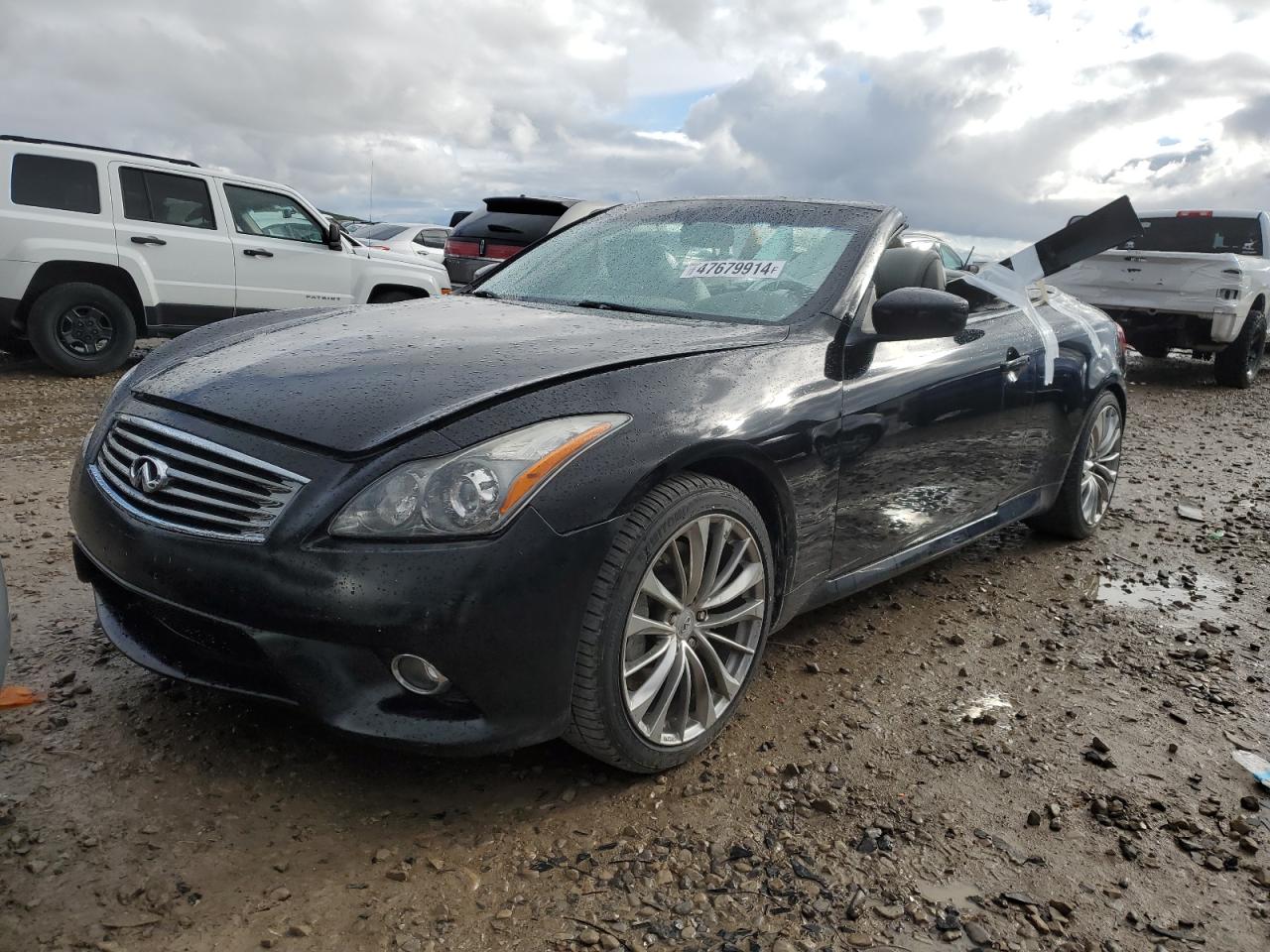 Infiniti G (2012)