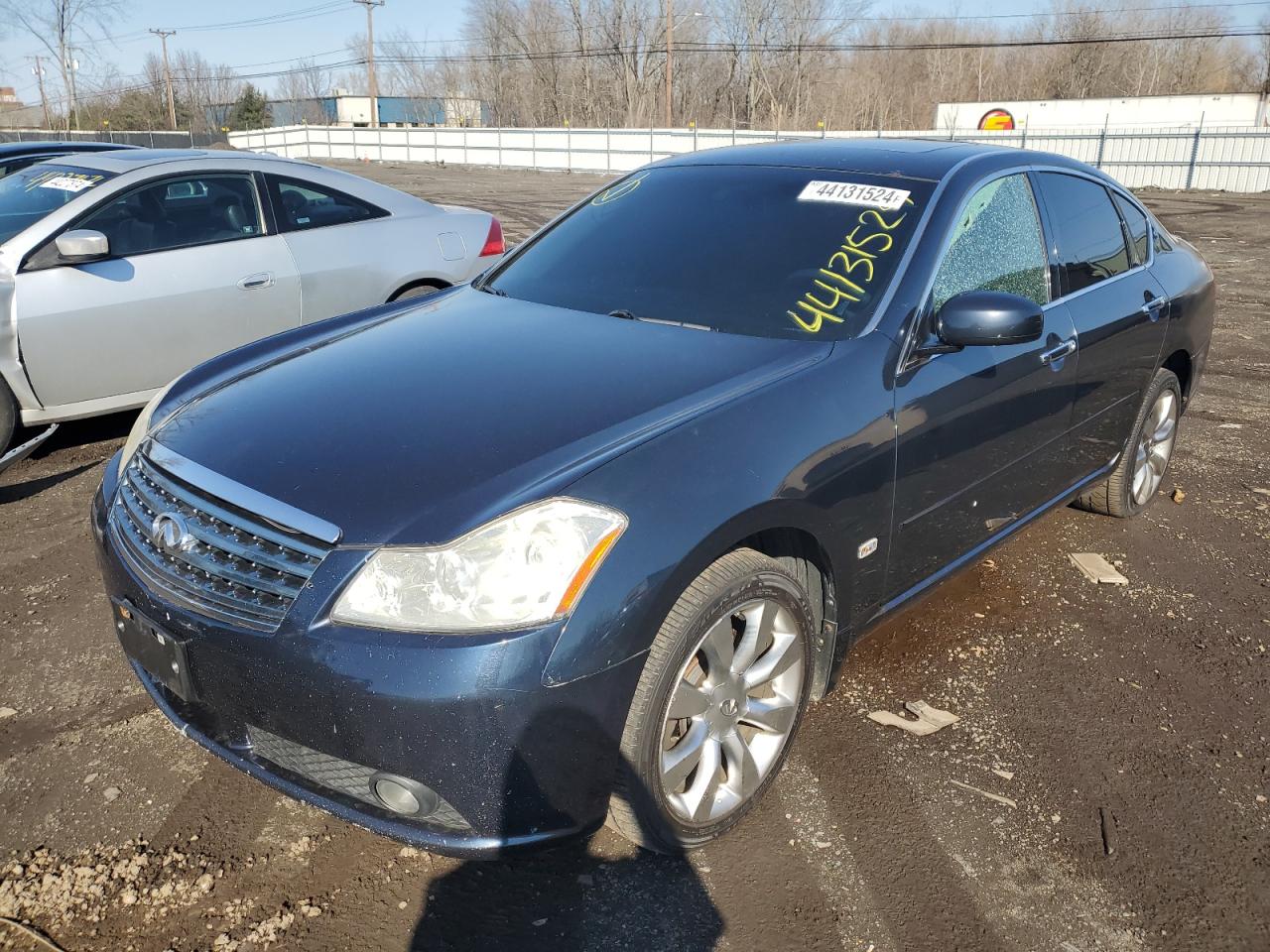 Infiniti M (2007)