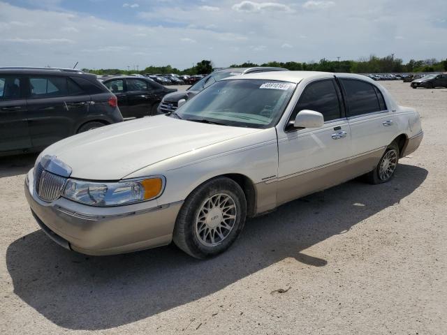 Lincoln Towncar (2002)