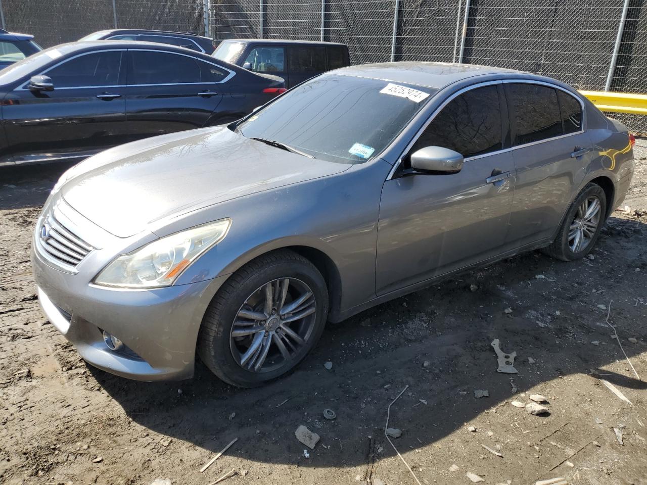 Infiniti G (2013)