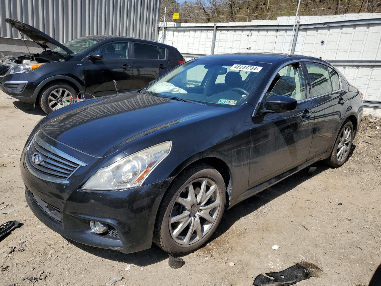 Infiniti G (2013)
