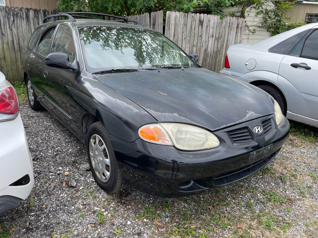 Hyundai Elantra (2000)