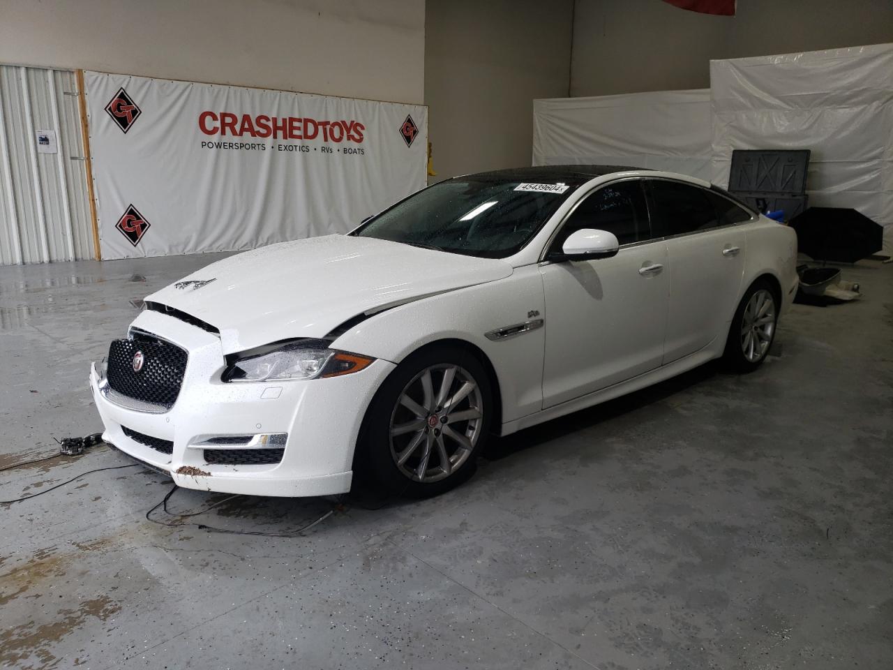 Jaguar Xj (2016)