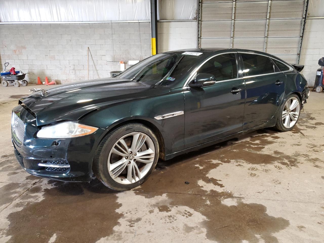 Jaguar Xj (2011)