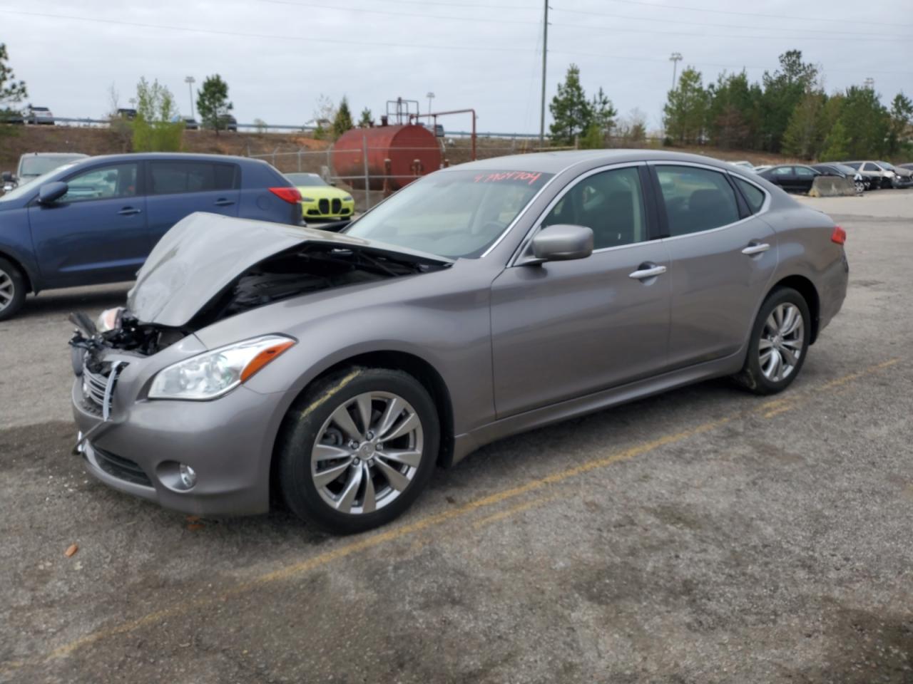 Infiniti M (2013)