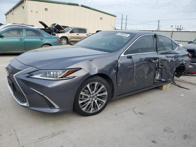Lexus Es300 (2019)
