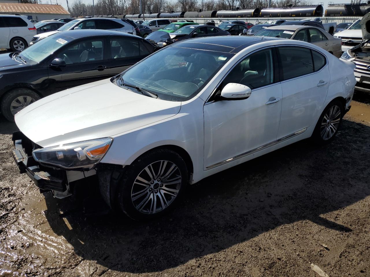 Kia Cadenza (2014)