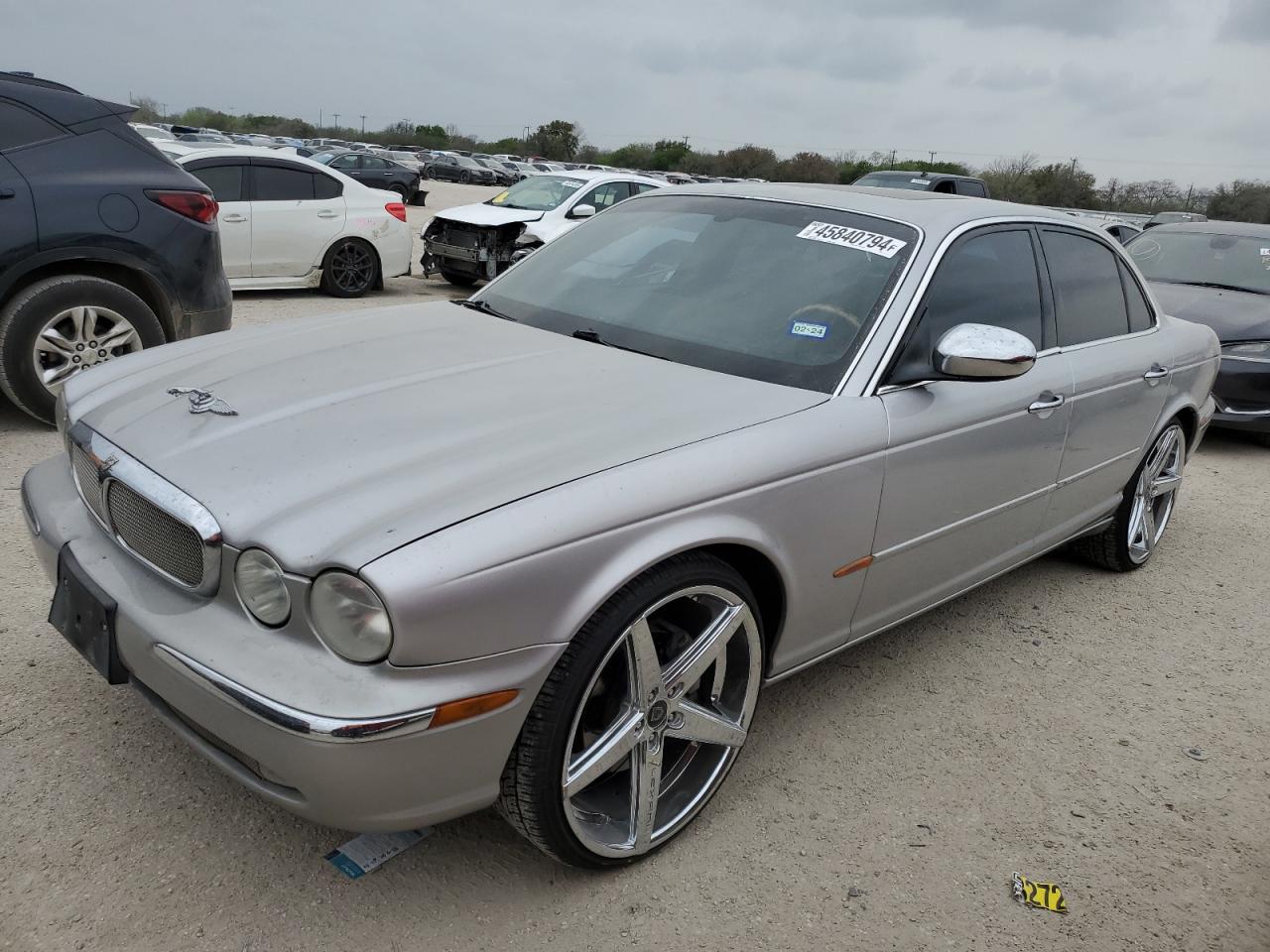 Jaguar Xj (2004)