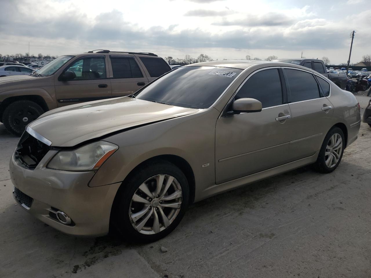 Infiniti M (2008)