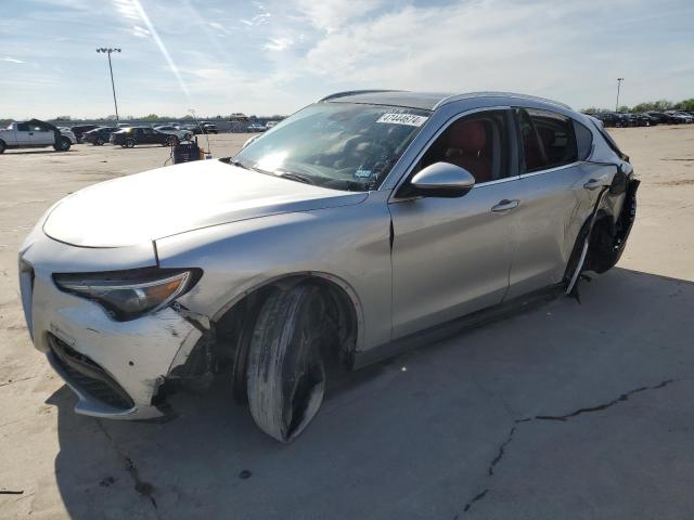 Alfa-romeo Stelvio (2019)