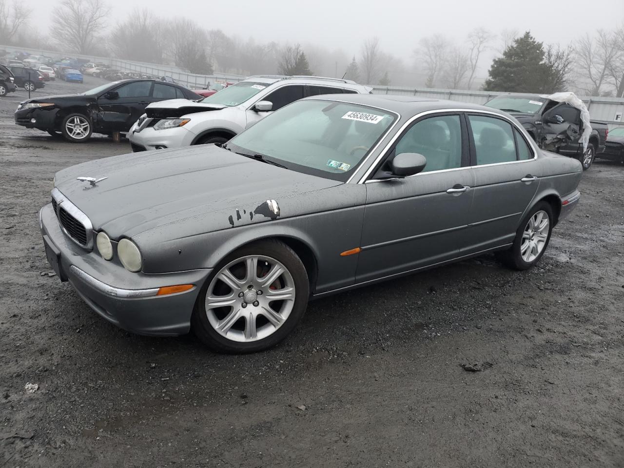 Jaguar Xj (2004)