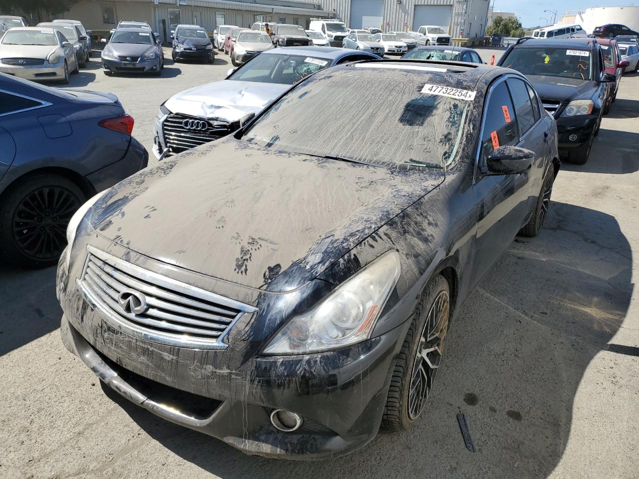Infiniti G (2012)