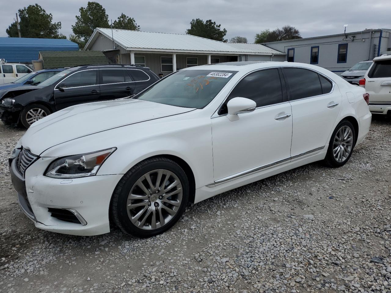 Lexus Ls (2015)