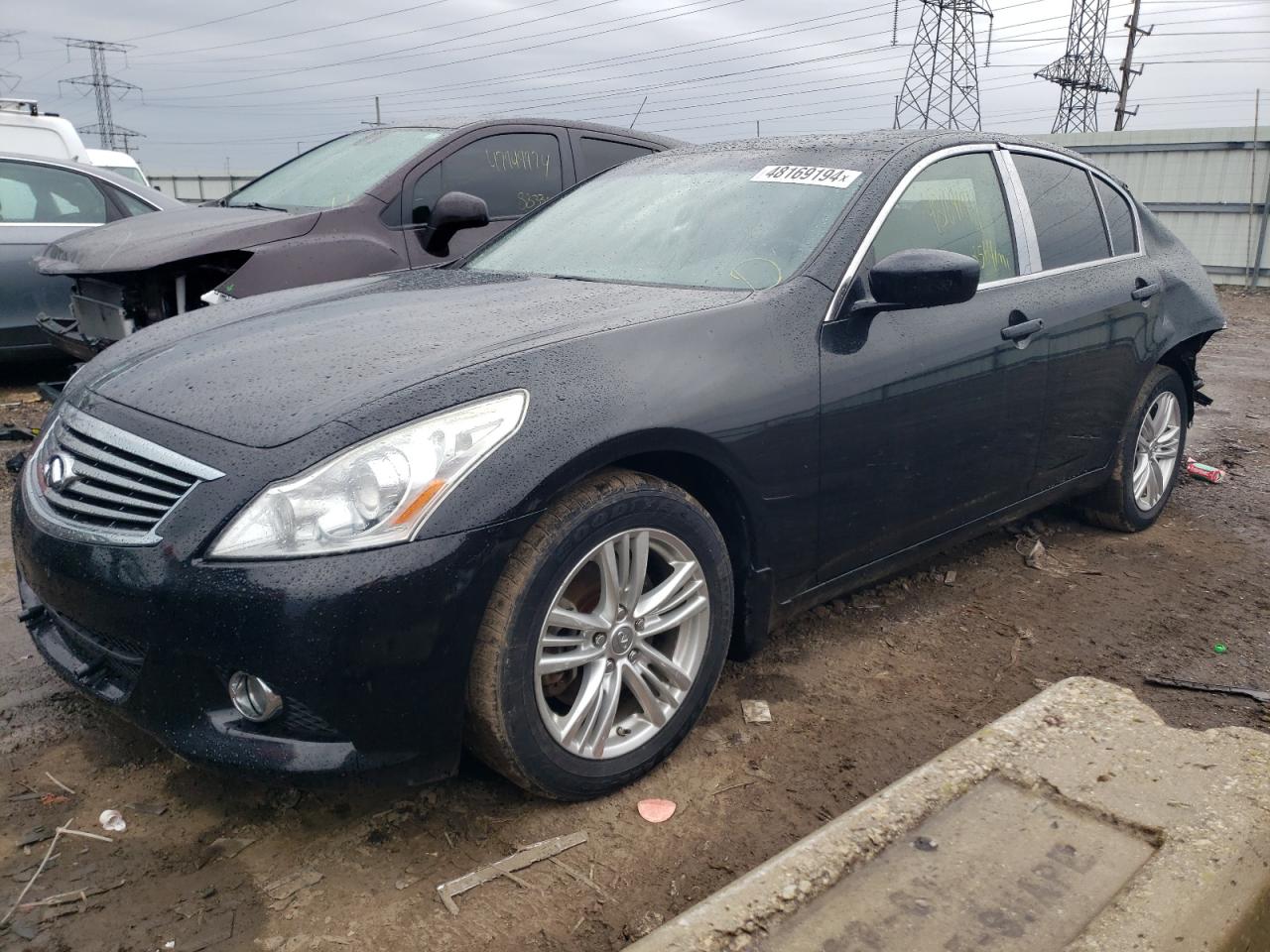 Infiniti G (2013)