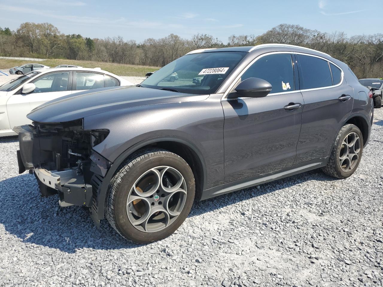 Alfa-romeo Stelvio (2018)