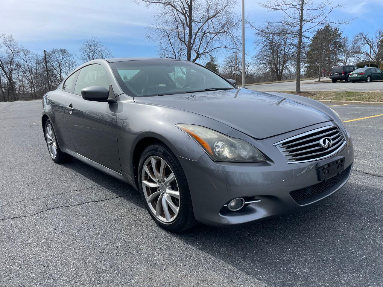 Infiniti G (2011)