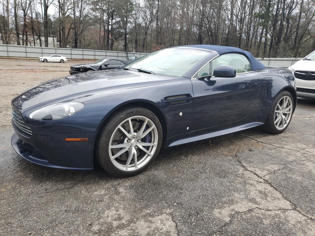 Aston-martin Vantage (2015)