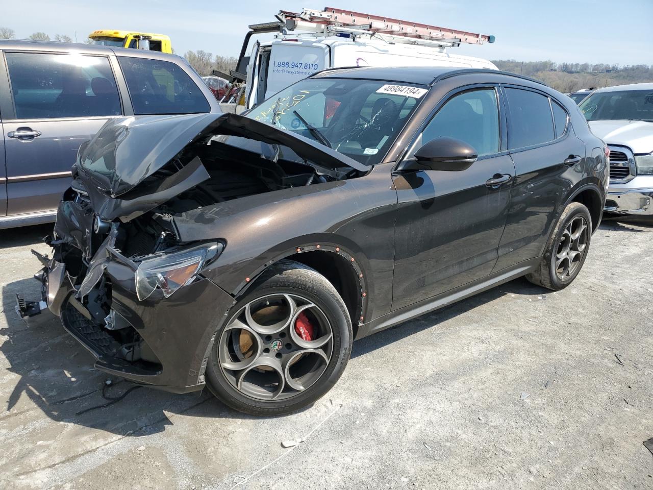 Alfa-romeo Stelvio (2018)