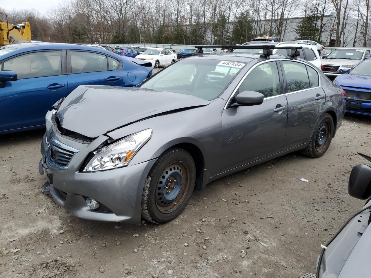 Infiniti G (2013)