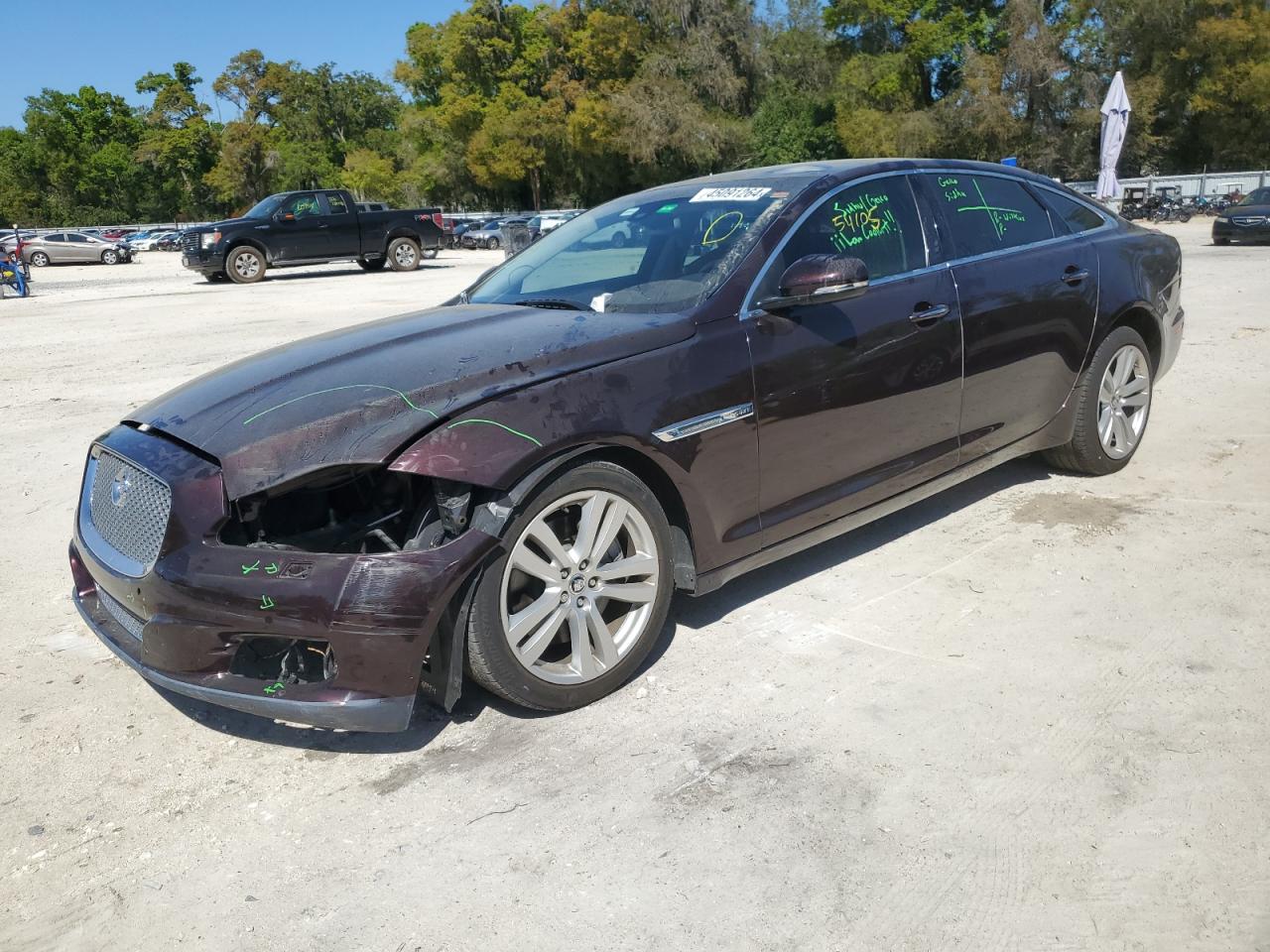 Jaguar Xj (2013)
