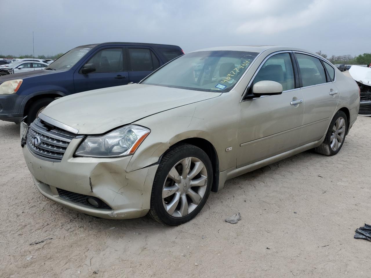 Infiniti M (2007)