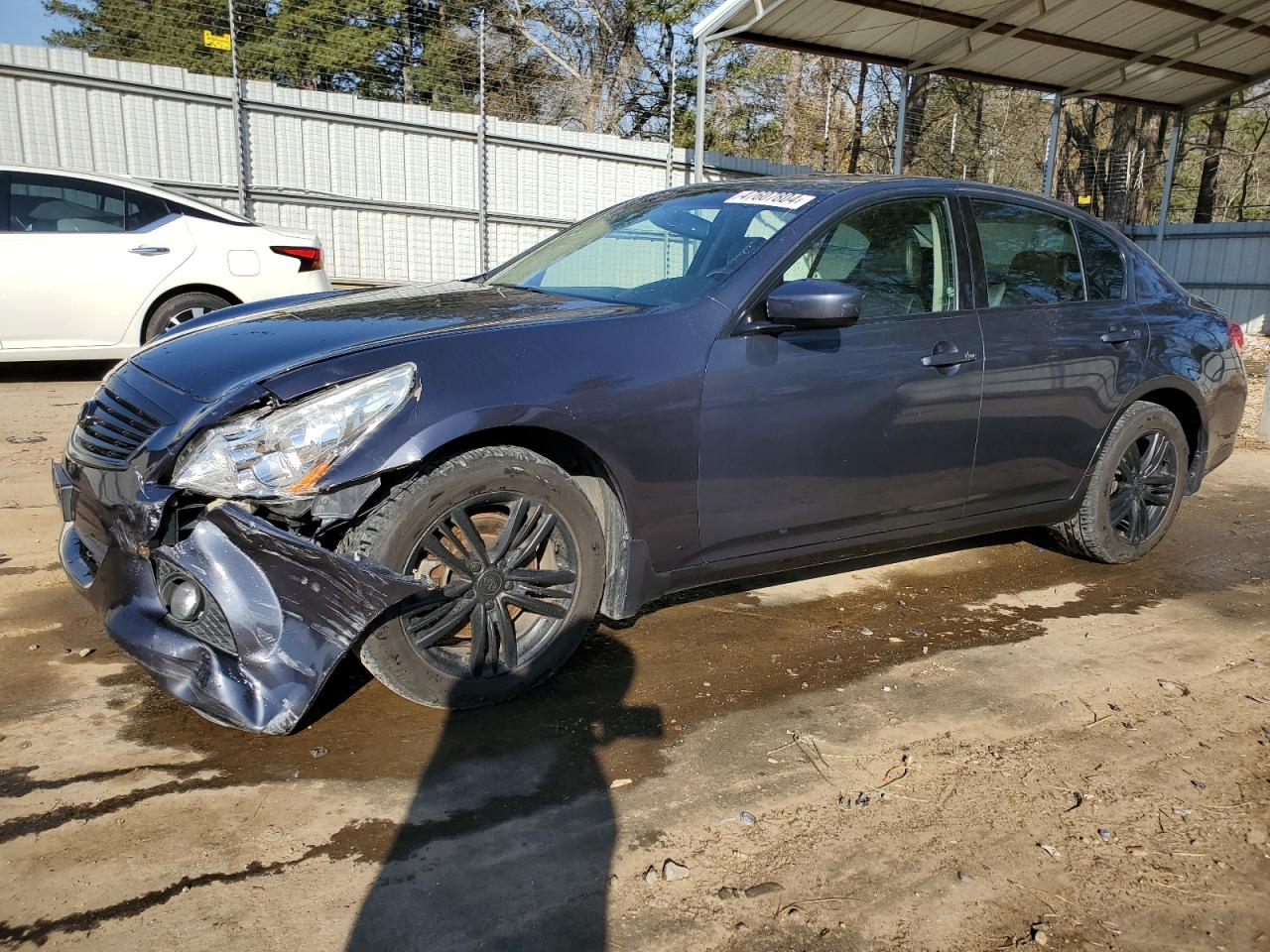 Infiniti G (2011)