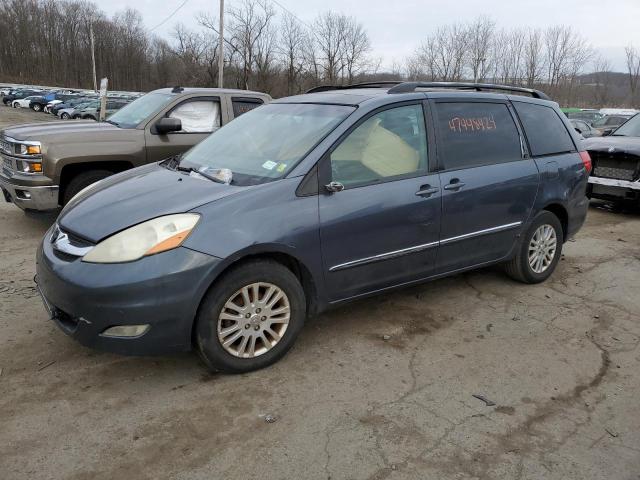 Toyota Sienna (2007)
