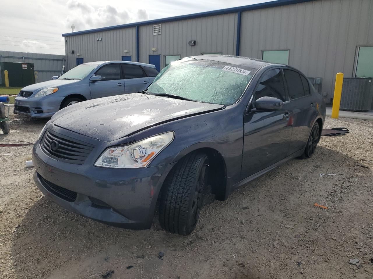 Infiniti G (2009)