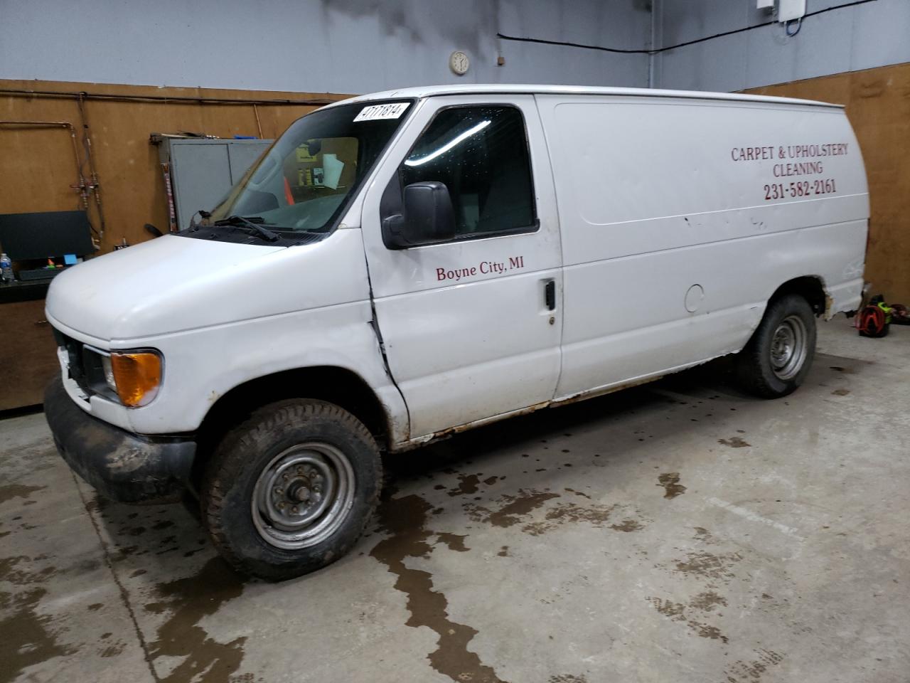 Ford Econoline (2005)