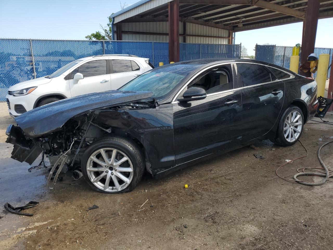 Jaguar Xj (2013)
