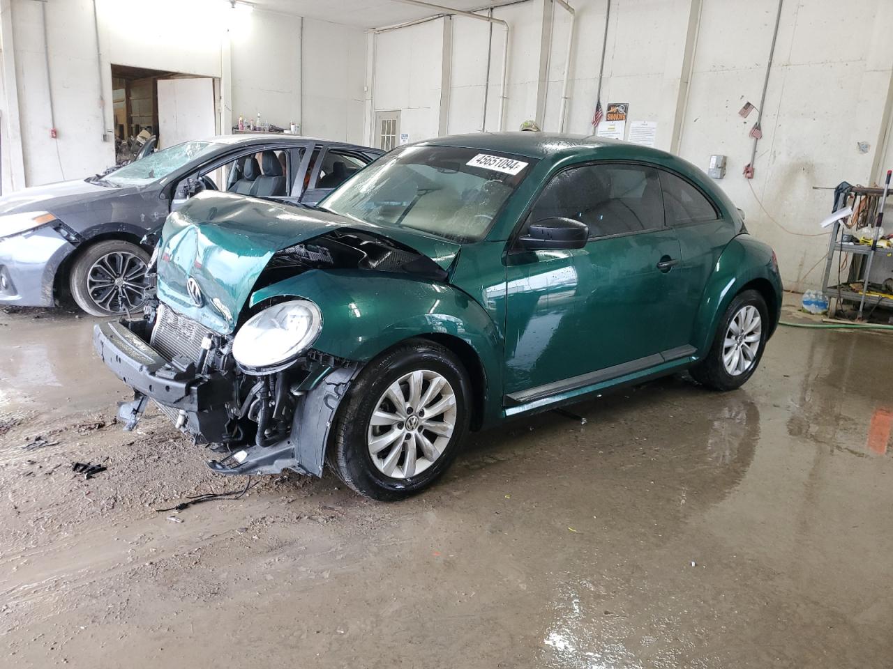 Volkswagen Beetle (2017)