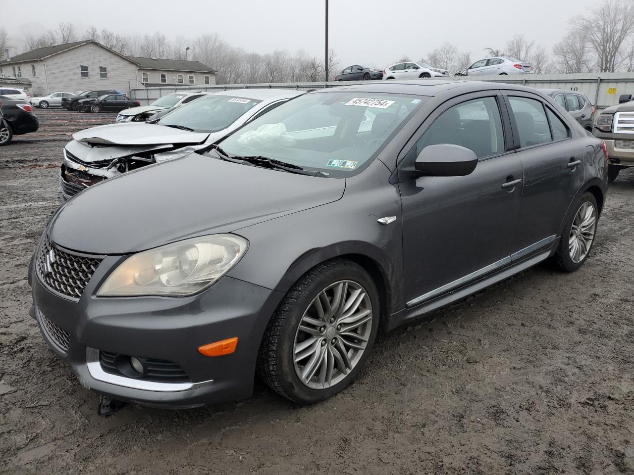 Suzuki Kizashi (2013)