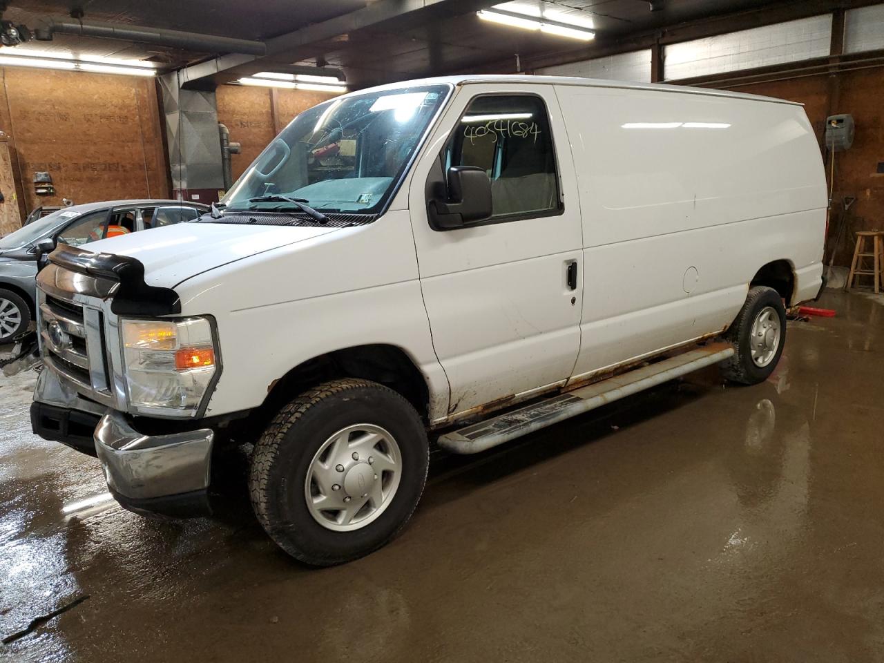 Ford Econoline (2013)