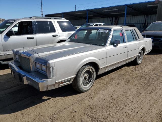 Lincoln Towncar (1988)