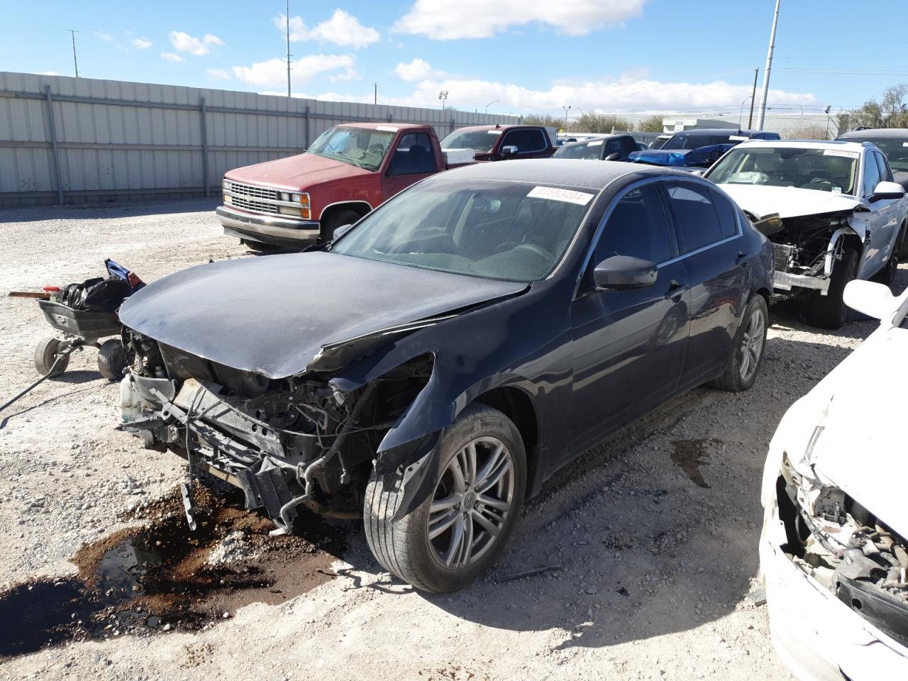 Infiniti G (2011)