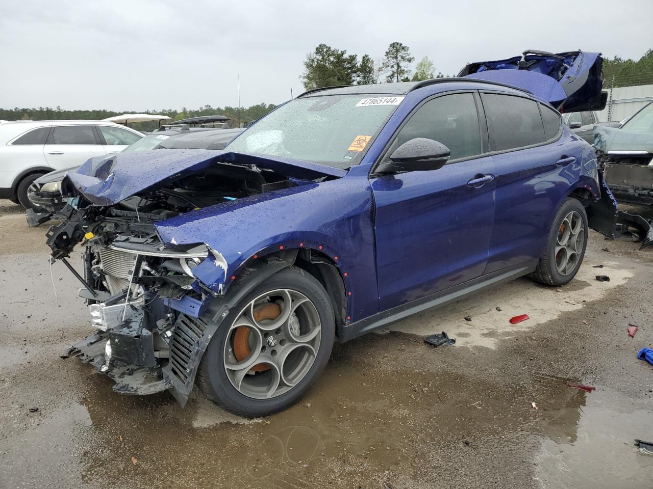 Alfa-romeo Stelvio (2021)
