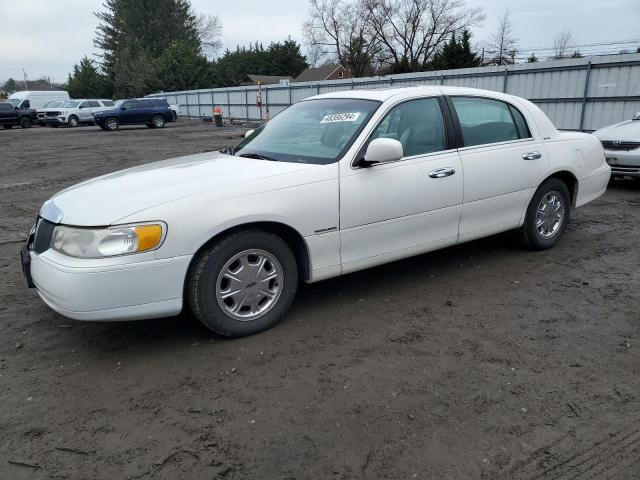 Lincoln Towncar (1998)